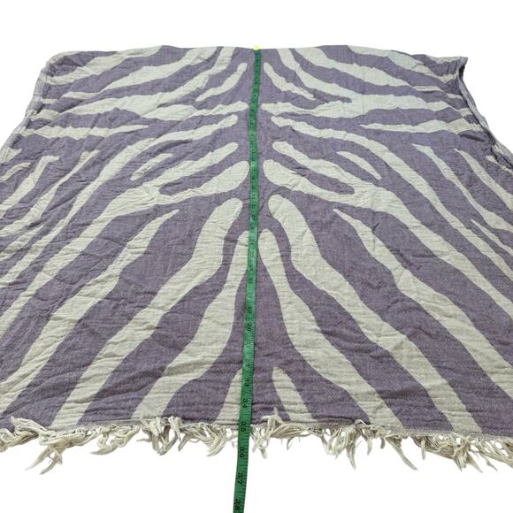 ONKUMO Amazon Coral Organic Cotton Towel in Purple Cream Double Faced Muslin - Picture 7 of 7